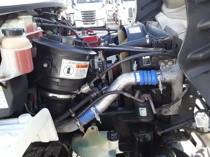 2019 FREIGHTLINER/MERCEDES M2 10655be193b1d467678bd9a347d768e4283