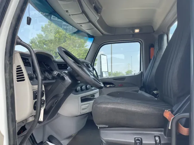 2021 Peterbilt 579