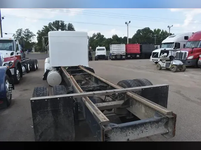 2016 KENWORTH T370