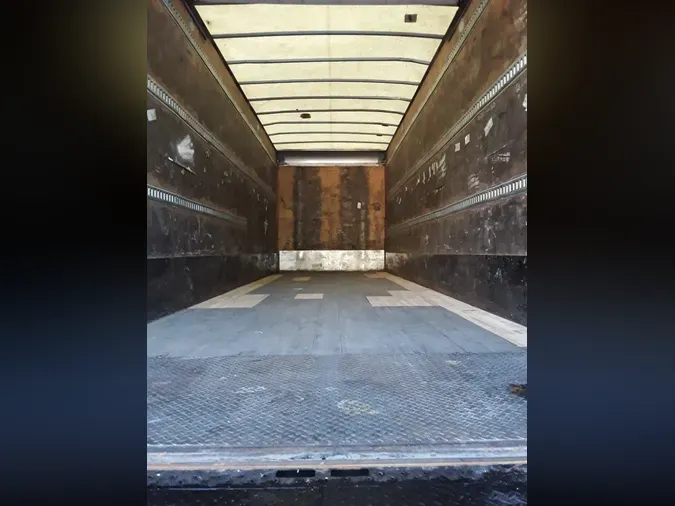 2020 FREIGHTLINER M2 106