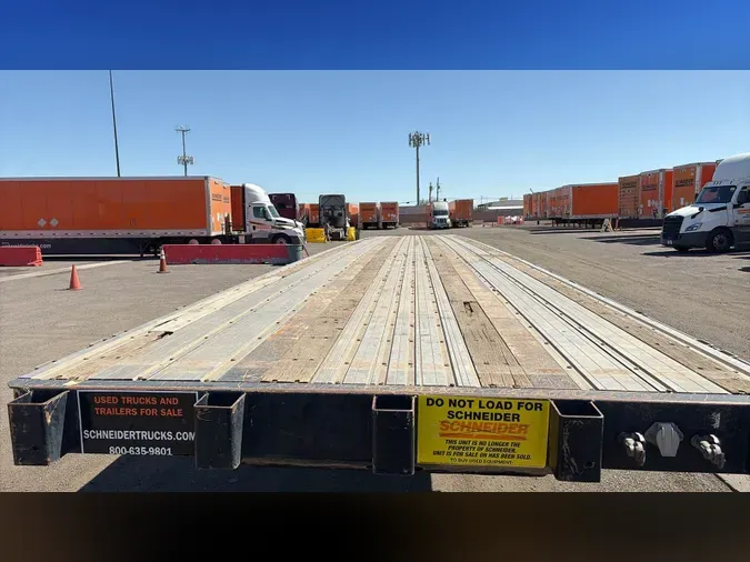 2013 Great Dane FLAT