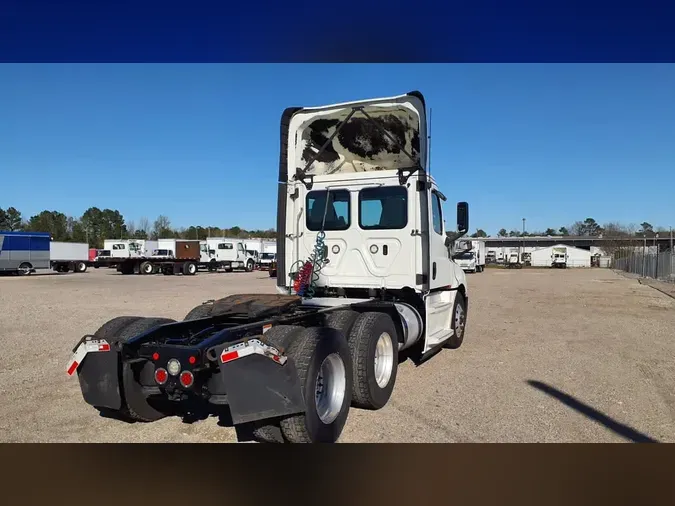 2019 FREIGHTLINER/MERCEDES NEW CASCADIA PX12664