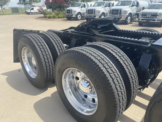 2020 Peterbilt 389