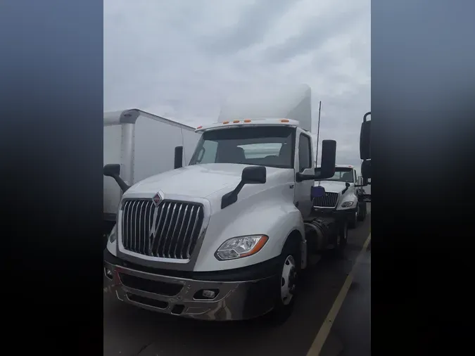 2019 NAVISTAR INTERNATIONAL LT625 DAYCAB T/A