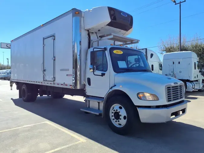 2019 FREIGHTLINER/MERCEDES M2 106