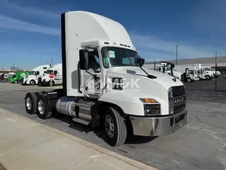 2025 MACK AN64T