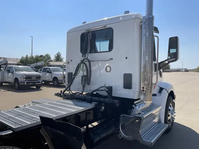 2020 Peterbilt 579