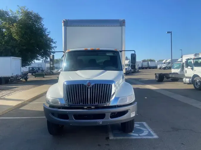 2019 NAVISTAR INTERNATIONAL 4300