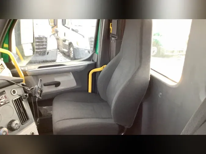 2020 Freightliner Cascadia 12655d4377a3c29eedc4847c10bc8404931