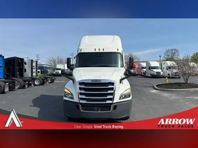 2020 FREIGHTLINER CA126