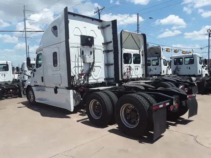 2020 FREIGHTLINER NEW CASCADIA PX12664