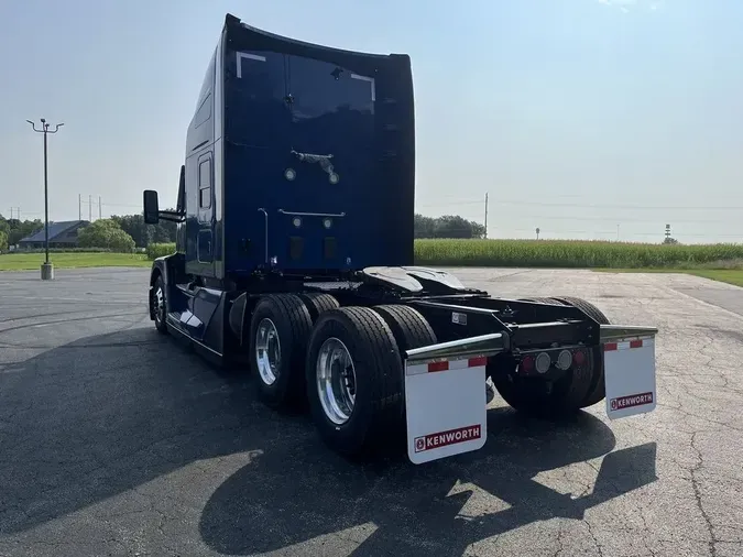 2025 Kenworth T680