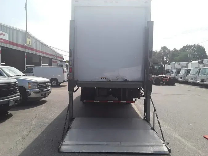 2019 FREIGHTLINER M2 106