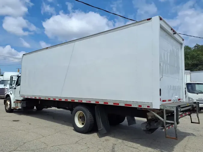 2019 FREIGHTLINER M2 106