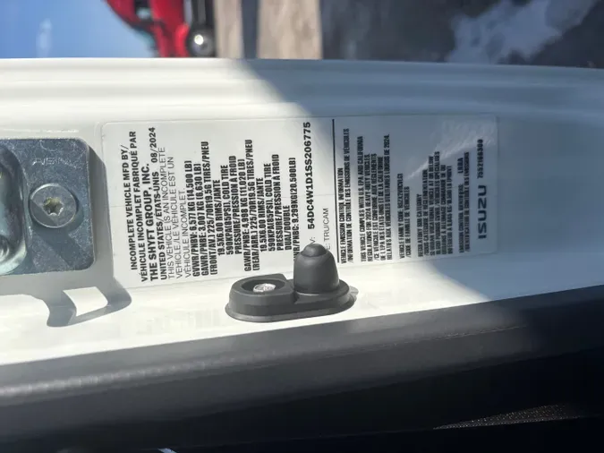 2025 ISUZU GAS NPRGASHD