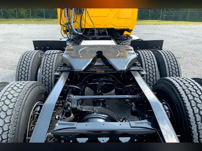 2019 INT LT625 6x4