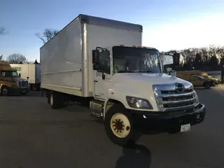 2017 HINO TRUCK 268