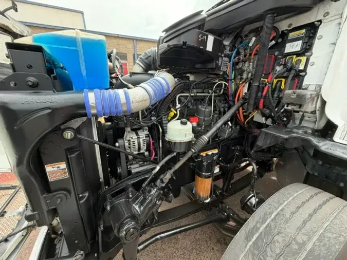 2020 PETERBILT 579