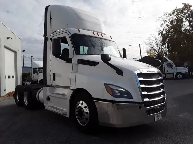 2019 FREIGHTLINER/MERCEDES NEW CASCADIA PX12664