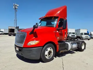 2018 NAVISTAR INTERNATIONAL LT625 DAYCAB S/A