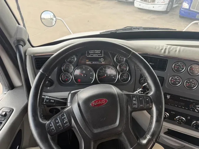 2021 Peterbilt 57955f787673819fd3a5890754e331cefd2