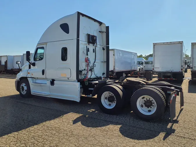 2019 FREIGHTLINER/MERCEDES CASCADIA 125