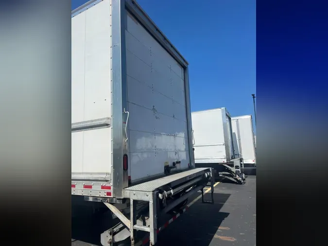 2020 Freightliner Business Class M2 106