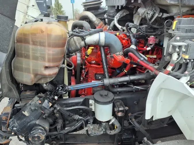 2019 NAVISTAR INTERNATIONAL 4300