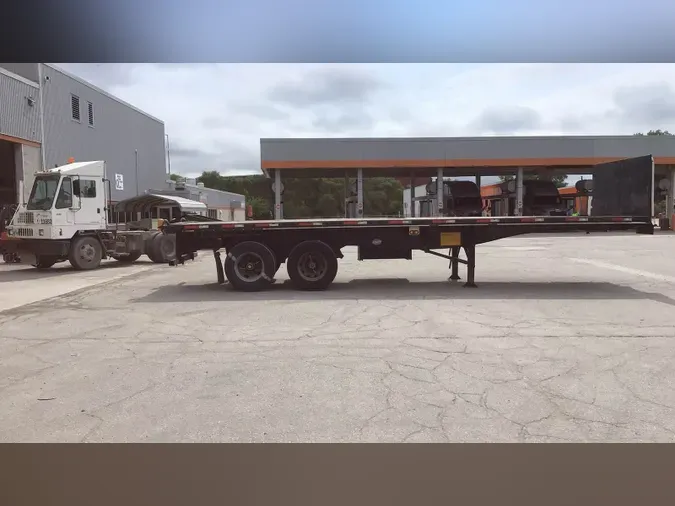 2016 UTILITY 32 FT