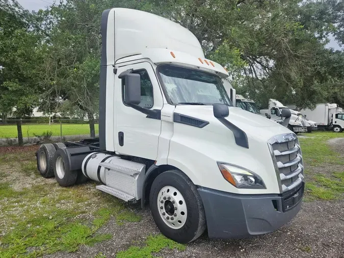 2020 FREIGHTLINER/MERCEDES NEW CASCADIA 1165604cf388720a974d6de027ee2280c8e