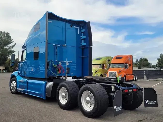 2022 PETERBILT 579