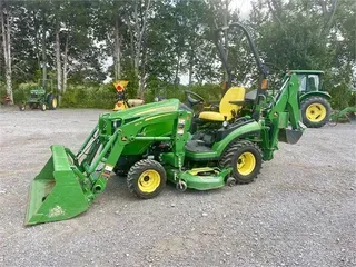 2018 JOHN DEERE 1025R