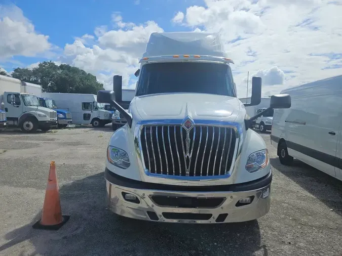 2020 NAVISTAR INTERNATIONAL LT625 SLPR CAB