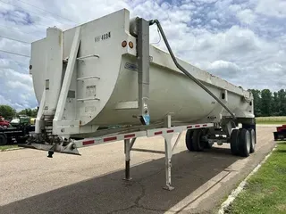 2006 CLEMENT 32 FT END DUMP