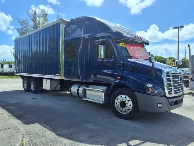 2017 FREIGHTLINER/MERCEDES CASCADIA