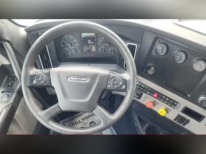 2019 FREIGHTLINER CA126