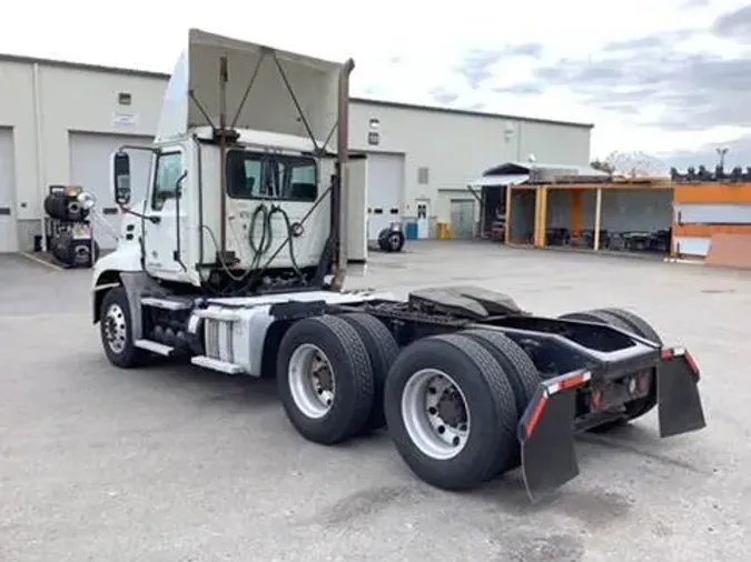 2018 Mack CXU (PINNACLE)