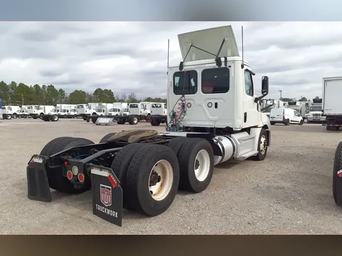 2019 FREIGHTLINER/MERCEDES NEW CASCADIA PX12664