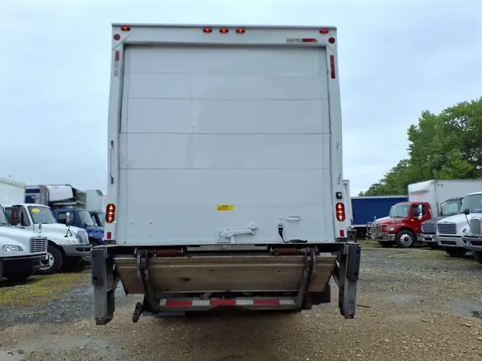 2018 FREIGHTLINER M2 1065616f515b2239d073d469f7300263595