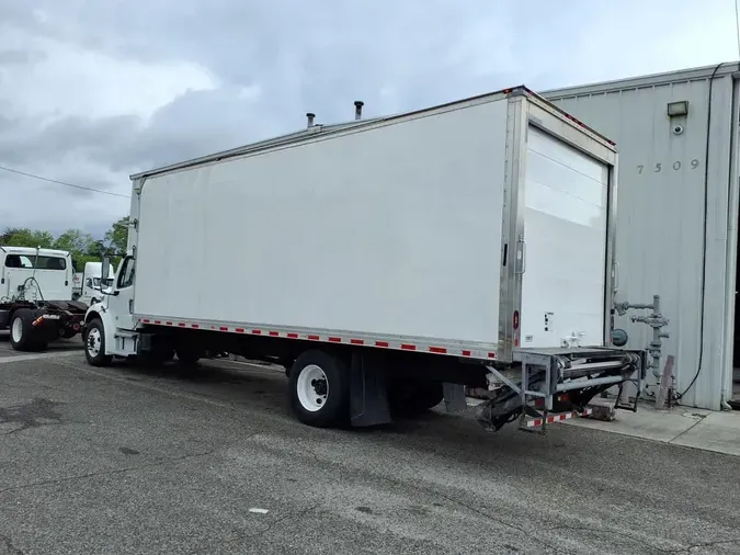 2019 FREIGHTLINER M2 106