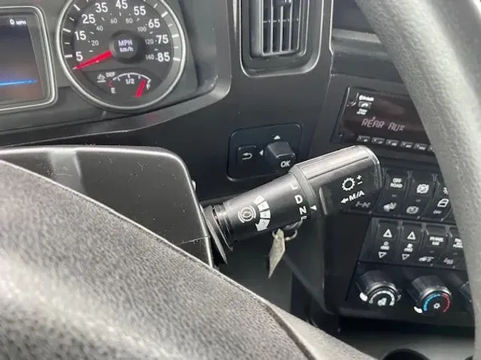 2020 International LT625