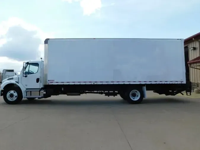 2017 Freightliner M2 106