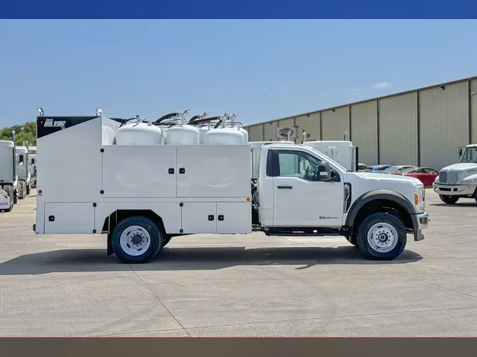 2023 FORD F-600 XL
