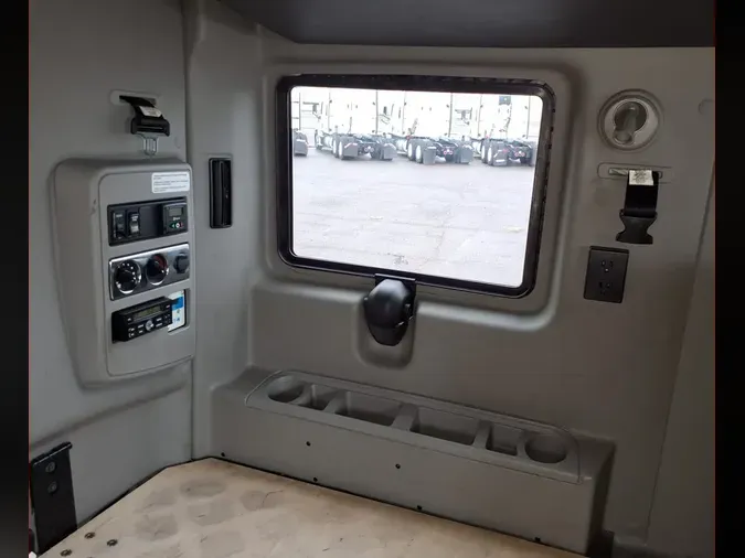 2020 NAVISTAR INTERNATIONAL LT625 SLPR CAB