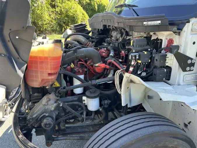 2022 International MV60756268f36507d48d02e5ba883e208356c