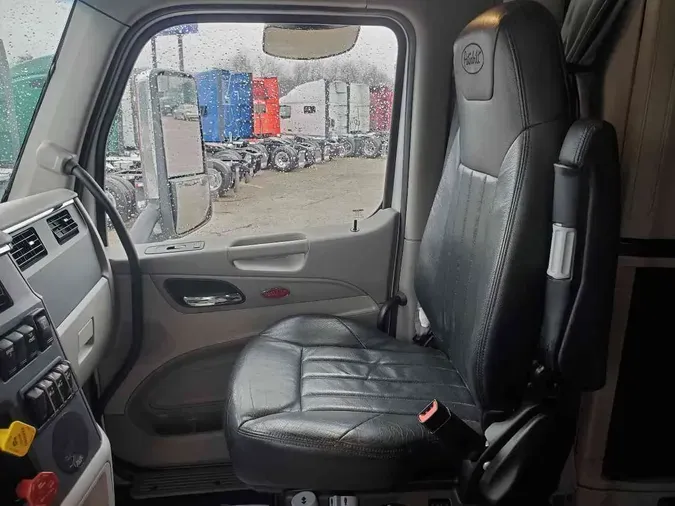 2021 PETERBILT 579