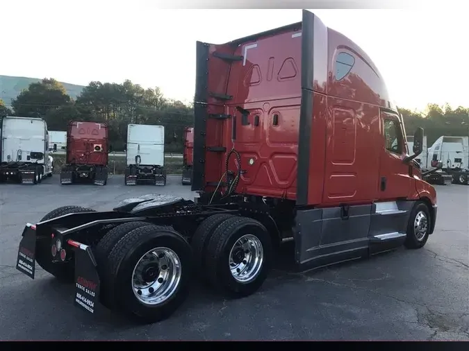 2020 FREIGHTLINER CASCADIA