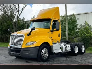 2019 INT LT625 6x4