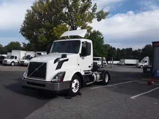 2016 VOLVO VNL42TRACTOR