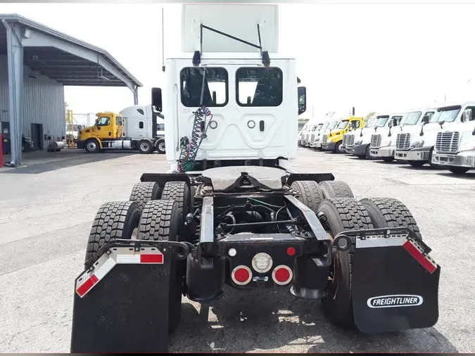2021 FREIGHTLINER NEW CASCADIA PX12664